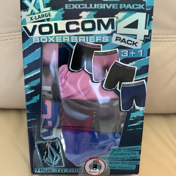 VOLCOM Men's 4 Pack Microfiber Boxer Briefs 5.5" Inseam NO Ride-Up Legs NWT - Picture 1 of 4